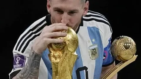 “[赛球夜]塞尔吉尼奥助阵国会队，共练备战”